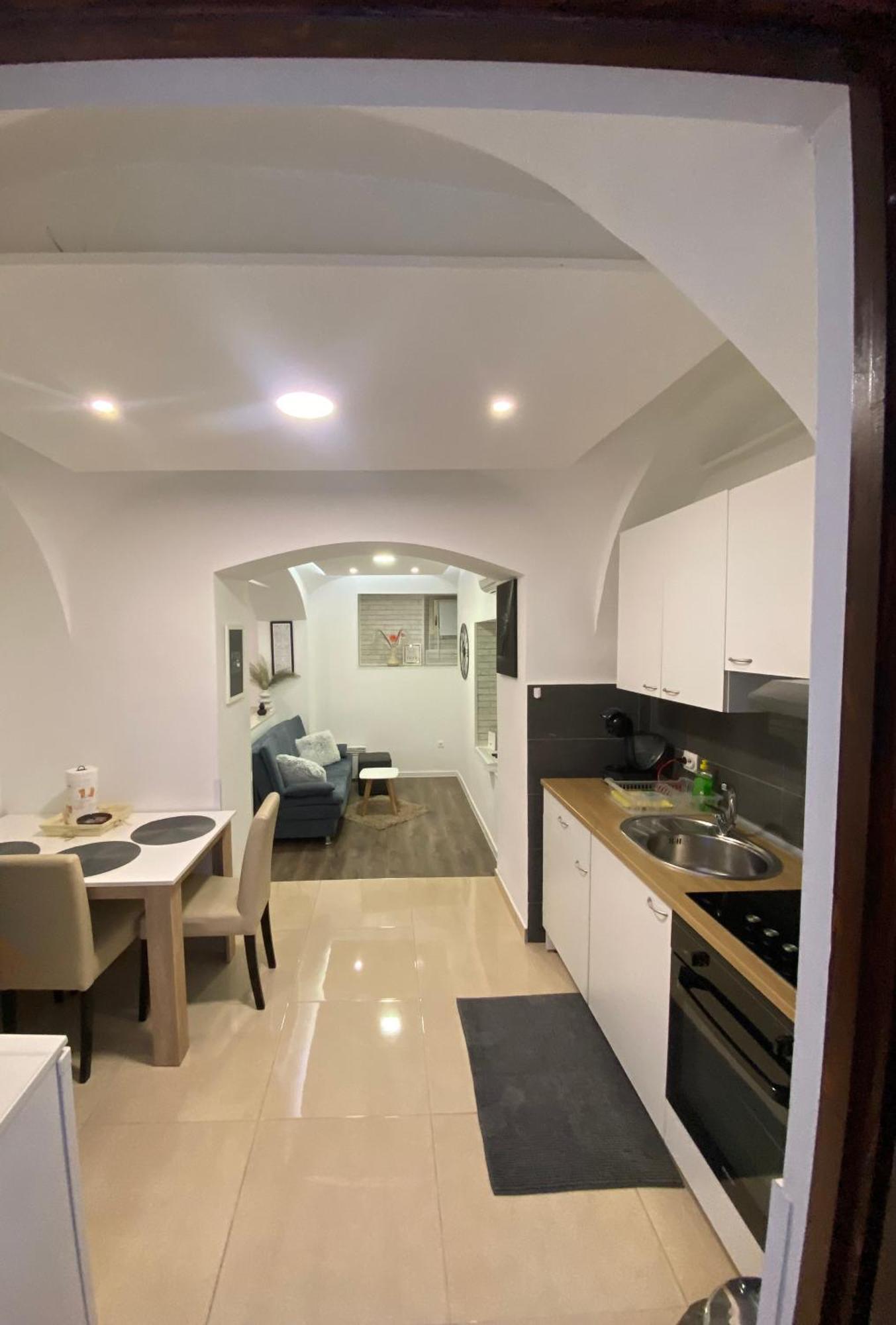 Apartment Frenki- Tkalciceva -Self Check In-Free Parking Загреб Экстерьер фото