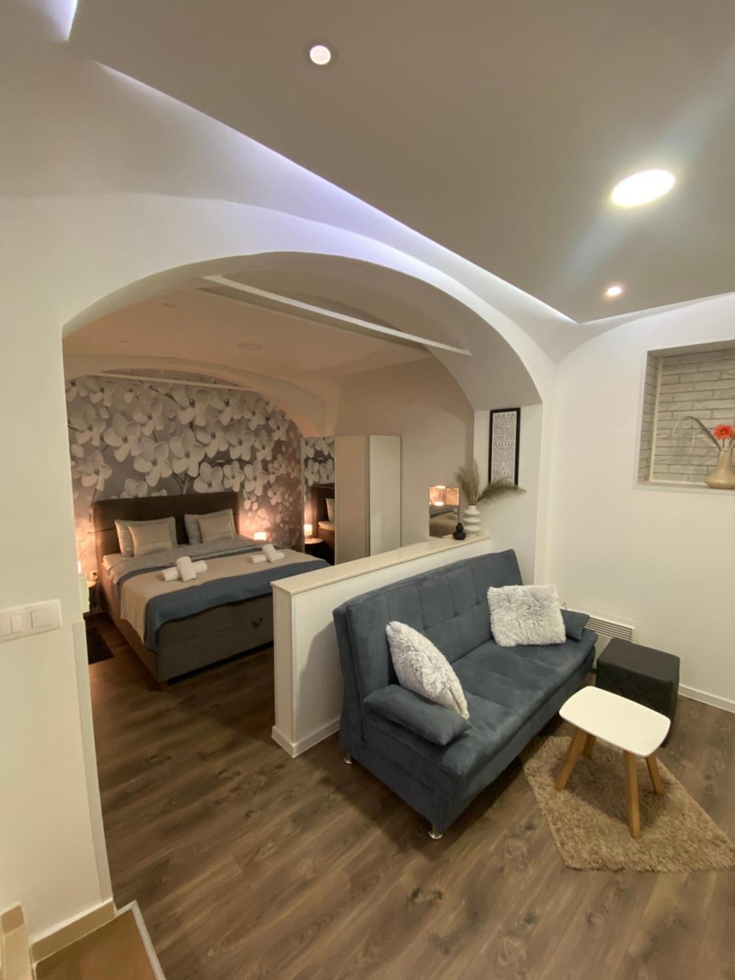 Apartment Frenki- Tkalciceva -Self Check In-Free Parking Загреб Экстерьер фото